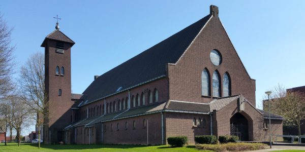 Exterieur - Herbestemming Theresiakerk, Landgraaf | Thallia groep Weert - Eindhoven